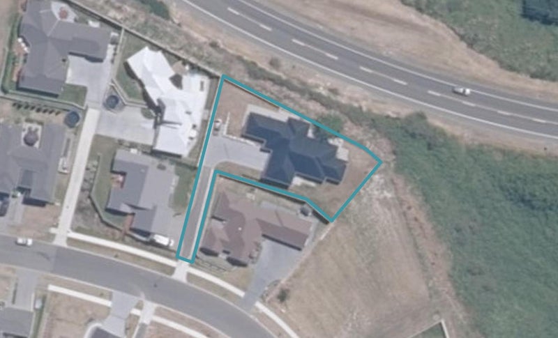 31 Coprosma Crescent, Waipahihi, Taupo - Carousel 1