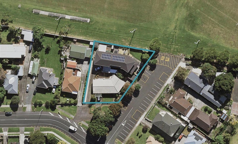 2/26 Wilmay Avenue, Papatoetoe, Auckland - Carousel 1