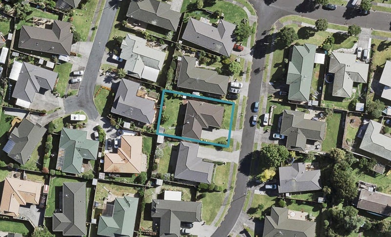 5 Matilda Place, Weymouth, Auckland - Carousel 1