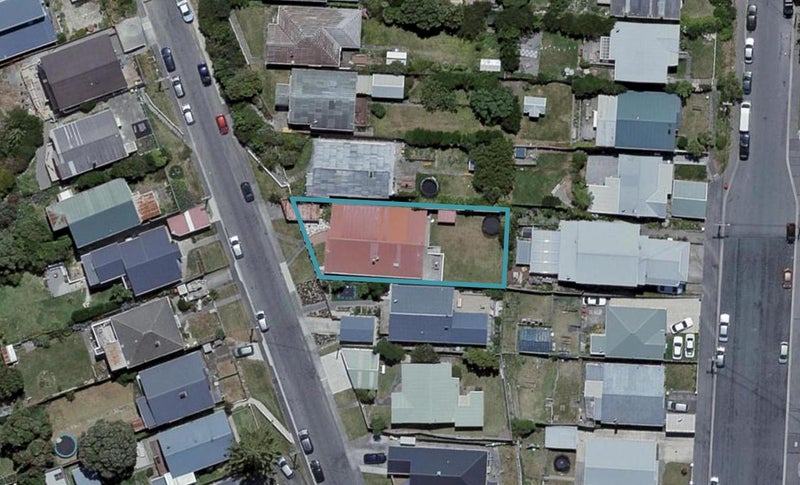 43 Lonsdale Crescent, Rongotai, Wellington - Carousel 1