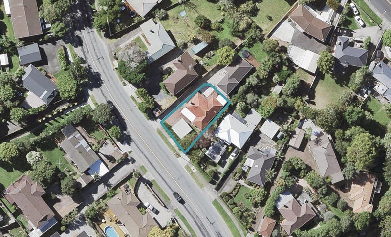 52 Botany Road, Botany Downs, Auckland - Carousel 1