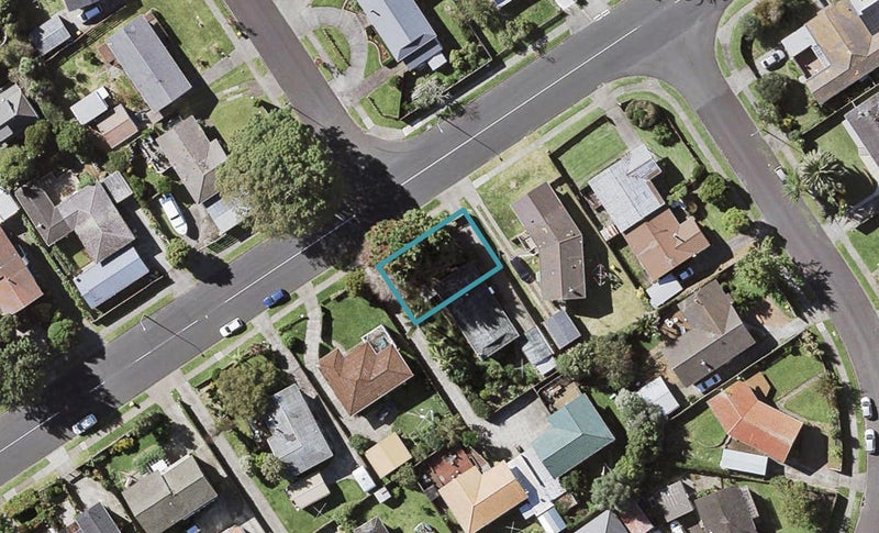 56 Casuarina Road, Half Moon Bay, Auckland - Carousel 1