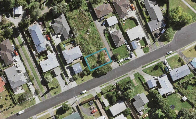62A Woodside Road, Massey, Auckland - Carousel 1