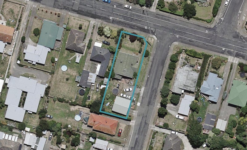 27 Gaisford Terrace, Waipukurau, Waipukurau - Carousel 1