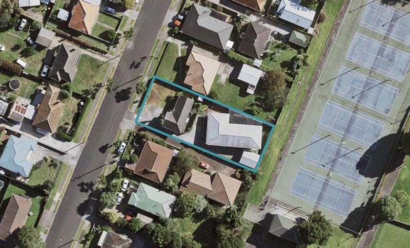 1/5 Frances Street, Manurewa, Auckland - Carousel 1