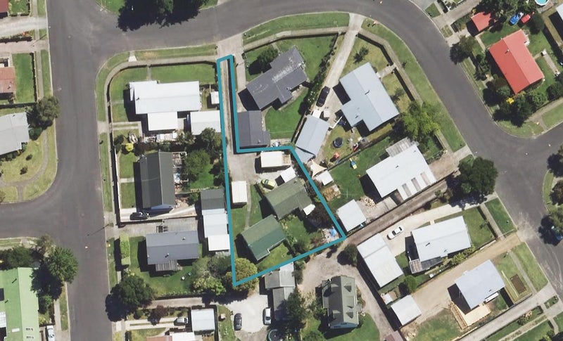 3A Loisel Street, Riverdale, Gisborne - Carousel 1