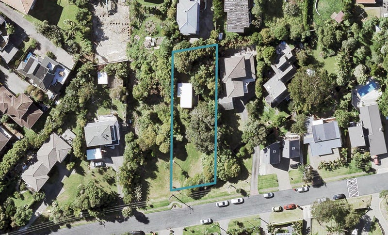 21 Sandown Road, Rothesay Bay, Auckland - Carousel 1