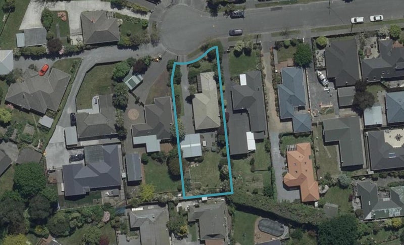 7 Kyeburn Place, Avonhead, Christchurch - Carousel 1