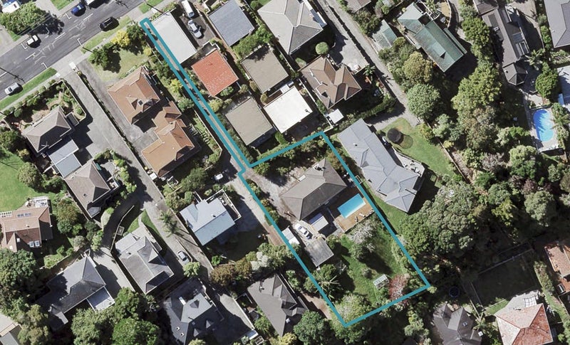 49B Uxbridge Road, Mellons Bay, Auckland - Carousel 1