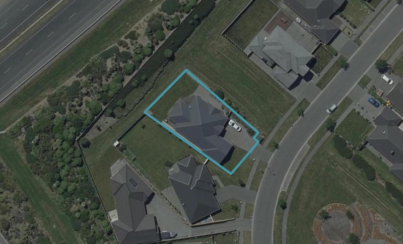 29 Mariposa Crescent, Aidanfield, Christchurch - Carousel 1