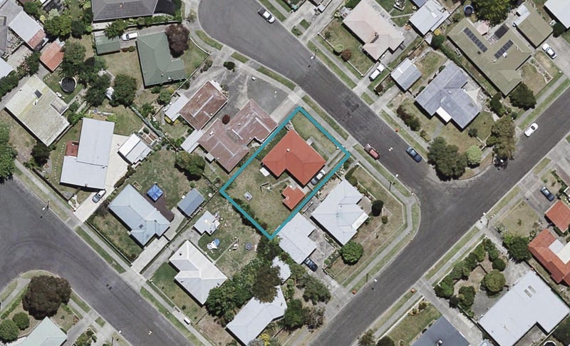 3 Gipps Place, Tamatea, Napier - Carousel 1