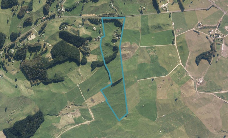 121 Whangamata Road, Taupo - Carousel 1