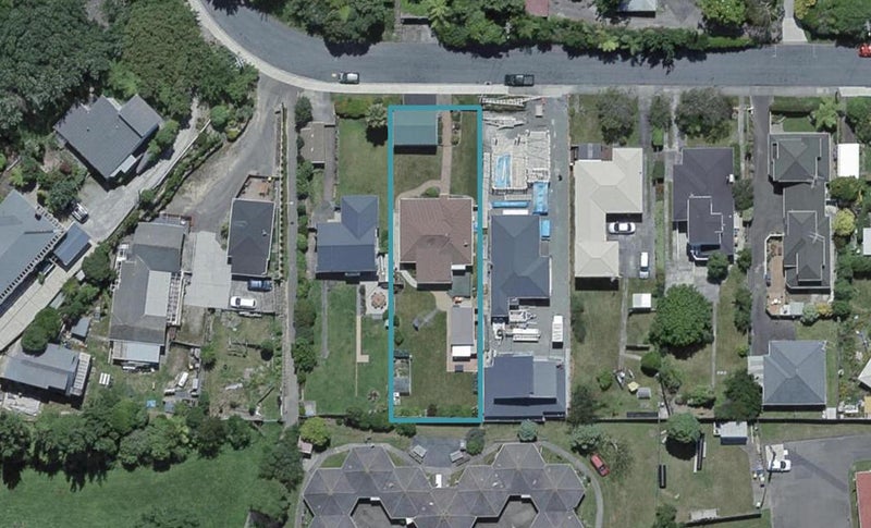 9 Romney Square, Tawa, Wellington - Carousel 1