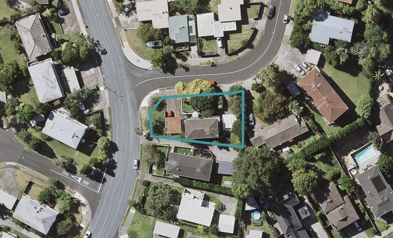 4/1 Cruickshank Crescent, Meadowbank, Auckland - Carousel 1