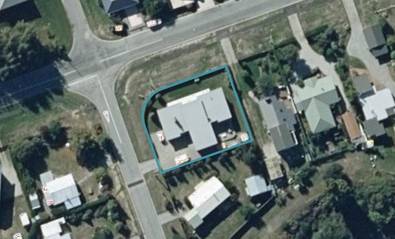 13 Wexford Street, Albert Town, Wānaka - Carousel 1