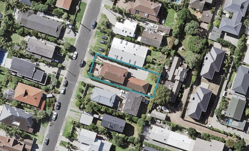 19 Cecil Road, Milford, Auckland - Carousel 1