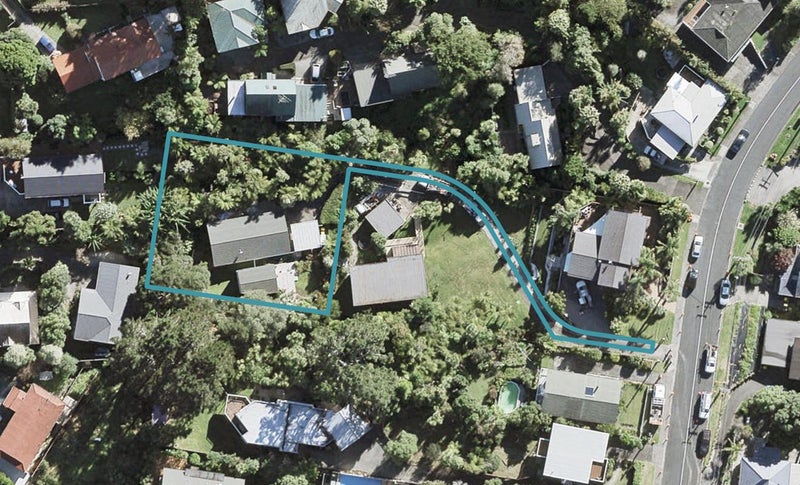64A Woodlands Crescent, Browns Bay, Auckland - Carousel 1
