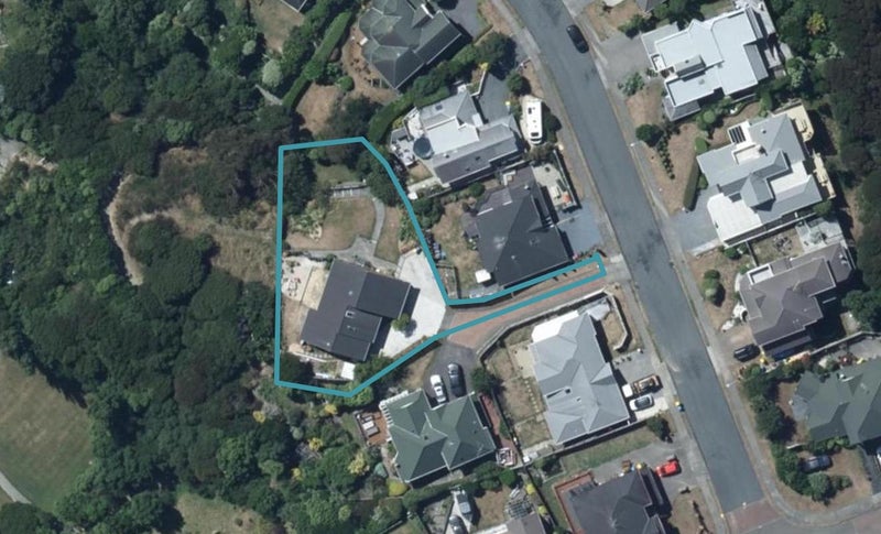 7 Dornoch Place, Papakowhai, Porirua - Carousel 1