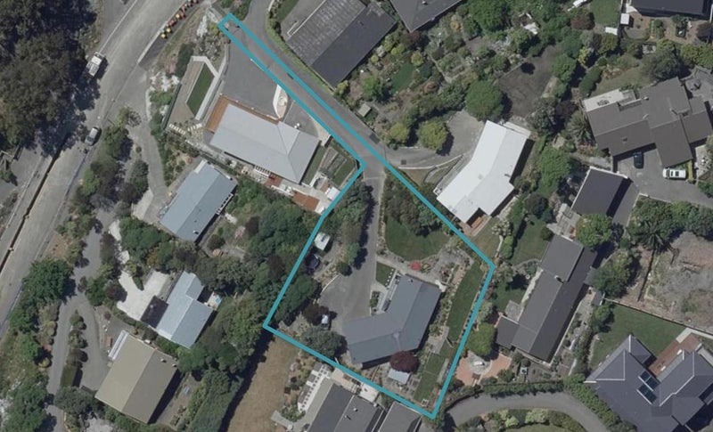 30 Cannon Hill Crescent, Mount Pleasant, Christchurch - Carousel 1