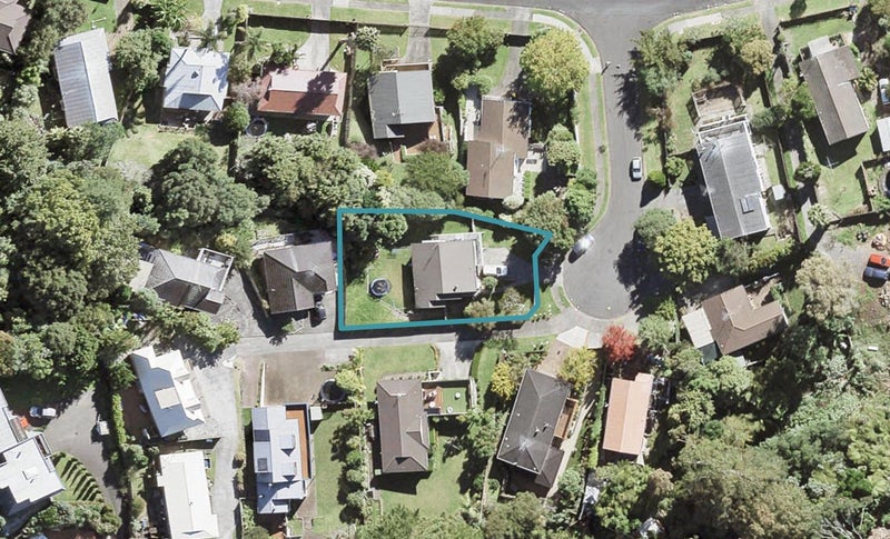 3 Kirkdale Place, Northcross, Auckland - Carousel 1