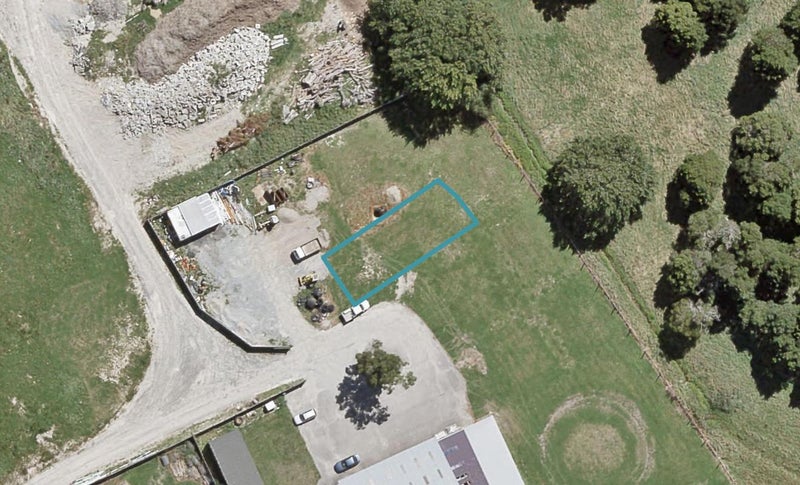 35 Leo Waikari Crescent, Wallaceville, Upper Hutt - Carousel 1