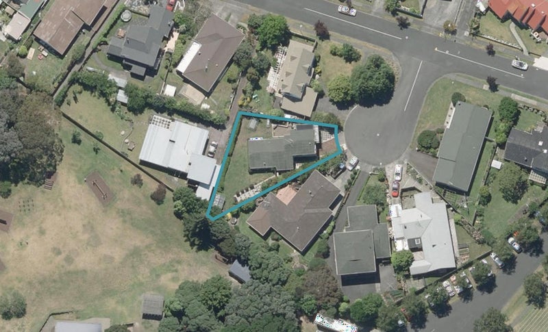 4 Collier Place, Saint Johns Hill, Whanganui - Carousel 1
