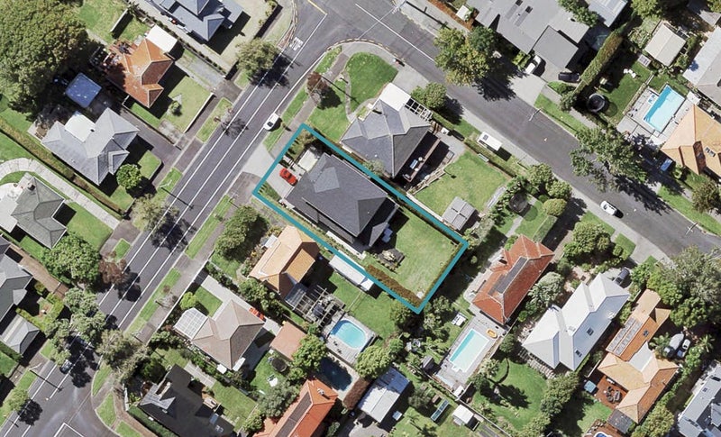 33 Kesteven Avenue, Glendowie, Auckland - Carousel 1