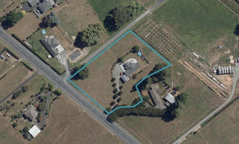 2614 River Road, Horsham Downs, Hamilton - Carousel 1