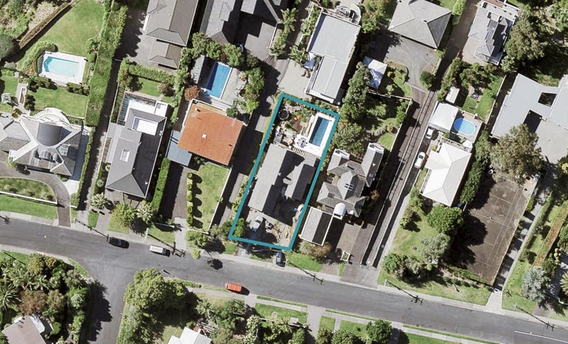 267 Bleakhouse Road, Mellons Bay, Auckland - Carousel 1