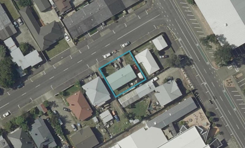 94 Chelwood Street, Takaro, Palmerston North - Carousel 1