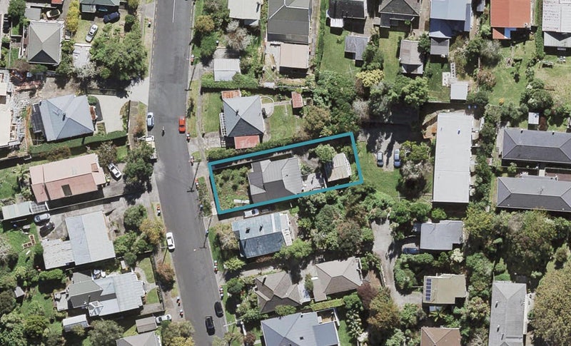 57 Mountain View Road, Morningside, Auckland - Carousel 1