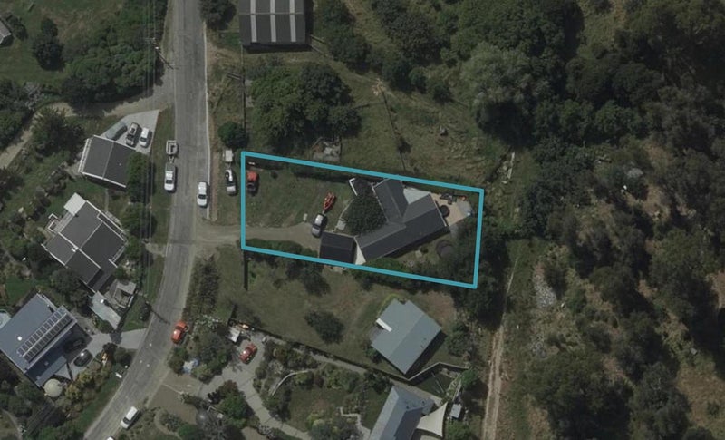 12 Andersons Road, Charteris Bay, Governors Bay - Carousel 1