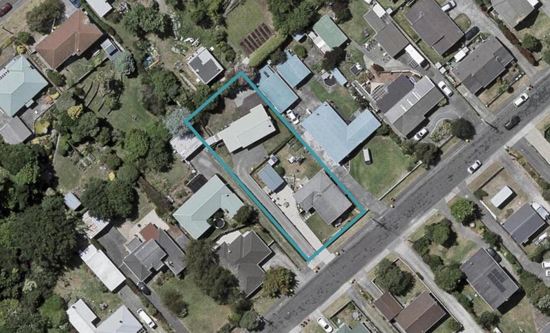 11A Michael Road, Paraparaumu Beach, Paraparaumu - Carousel 1