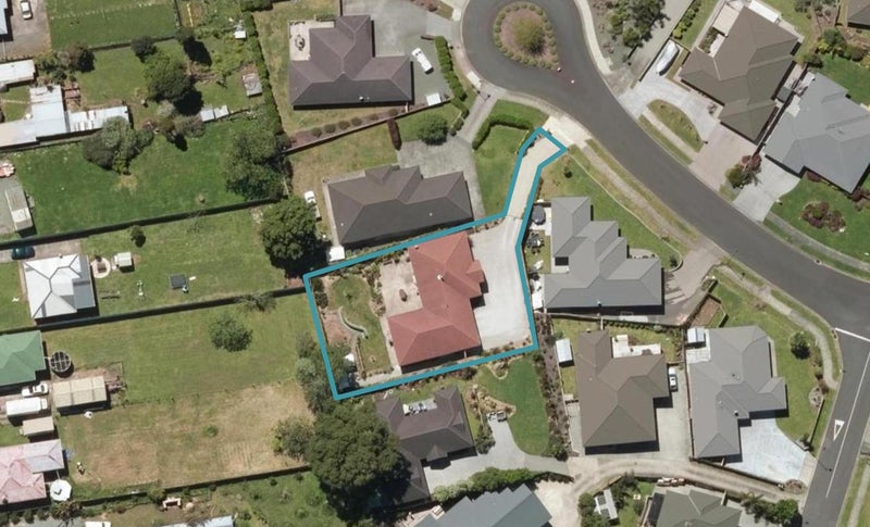 23 Bonselaar Drive, Kamo, Whangarei - Carousel 1