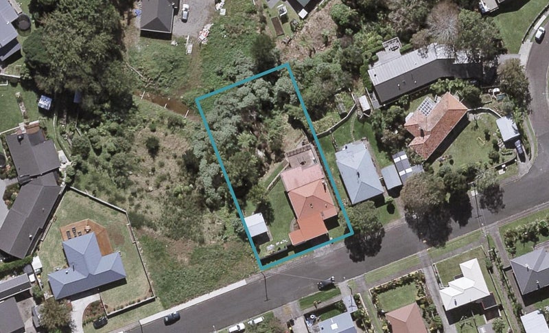 34 Davies Road, Hurdon, New Plymouth - Carousel 1