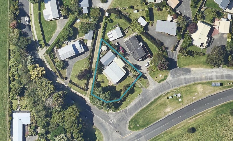 140 Athenree Road, Athenree, Katikati - Carousel 1