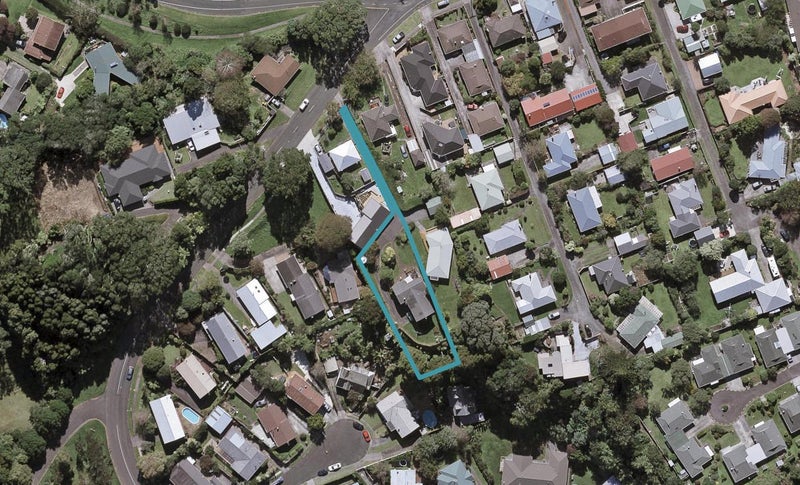 1B Roto Street, Westown, New Plymouth - Carousel 1