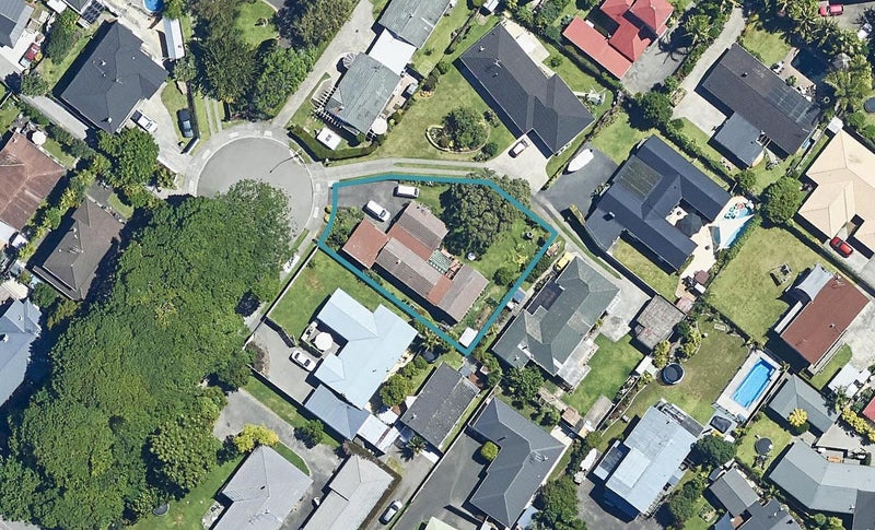 6 Idesia Grove, Matua, Tauranga - Carousel 1