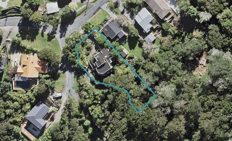 16 Marae Road, Greenhithe, Auckland - Carousel 1