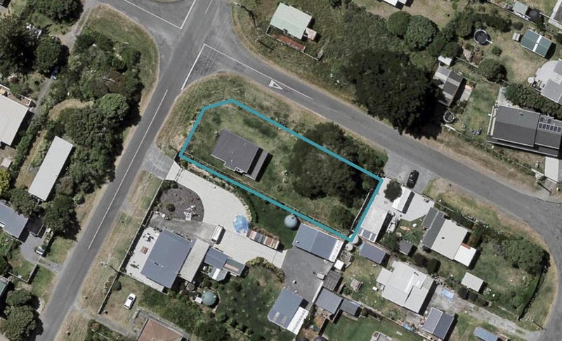 24 Dixie Street, Te Horo Beach - Carousel 1