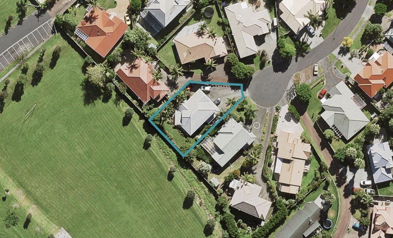11 Tyburn Lane, Unsworth Heights, Auckland - Carousel 1