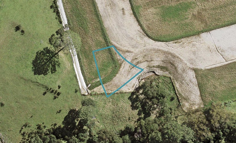 44 Patrick Rice Drive, Swanson, Auckland - Carousel 1