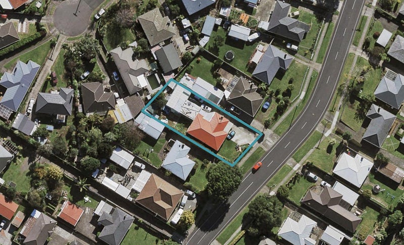 46 Pembroke Street, Papatoetoe, Auckland - Carousel 1