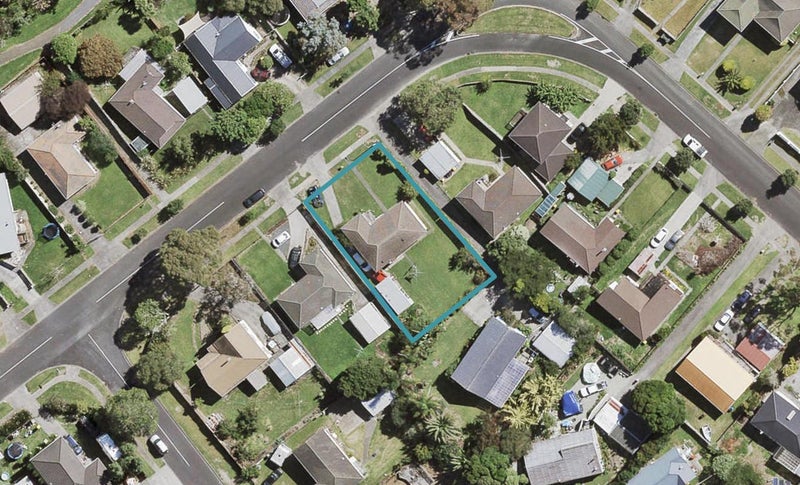65 Urlich Drive, Ranui, Auckland - Carousel 1