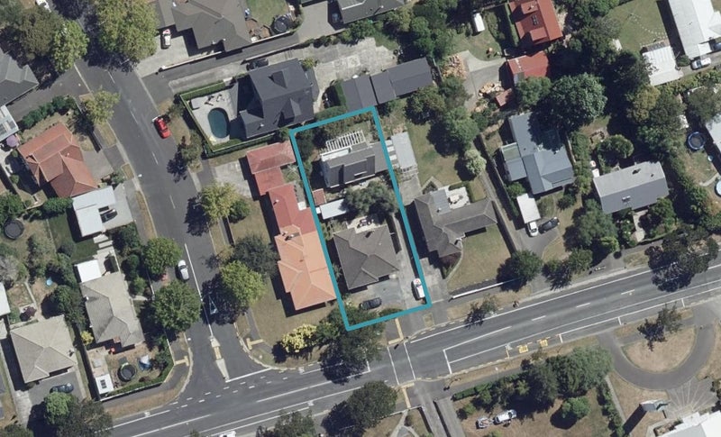 77A Clarkin Road, Fairfield, Hamilton - Carousel 1