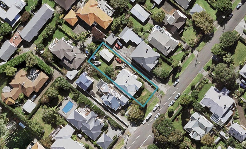 29 Allendale Road, Mount Albert, Auckland - Carousel 1