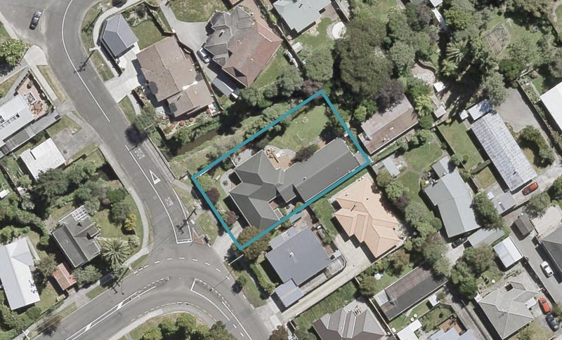 29 Heretaunga Square, Silverstream, Upper Hutt - Carousel 1
