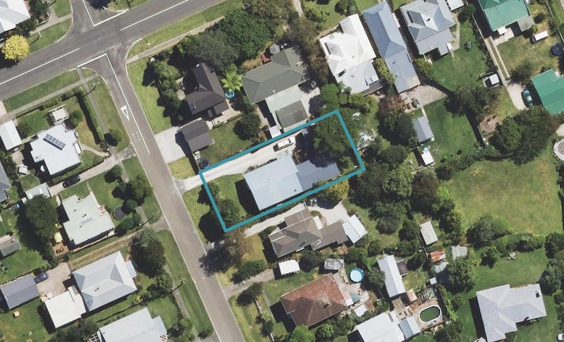 121 Whitaker Street, Whataupoko, Gisborne - Carousel 1