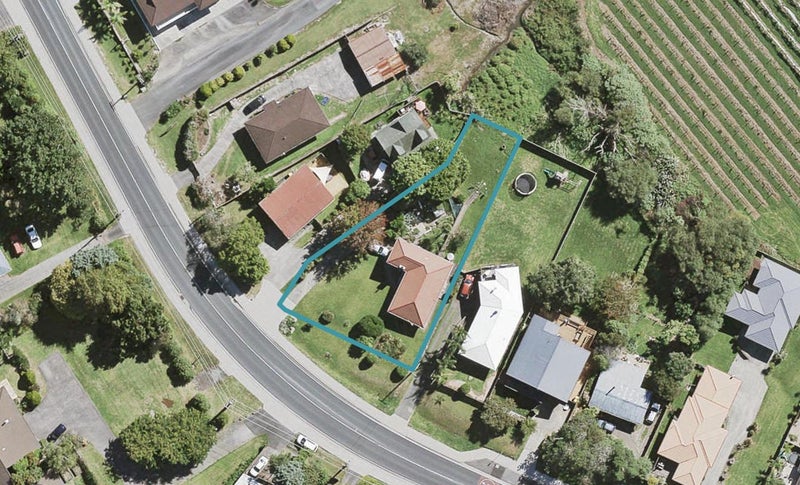277 Henderson Valley Road, Henderson, Auckland - Carousel 1