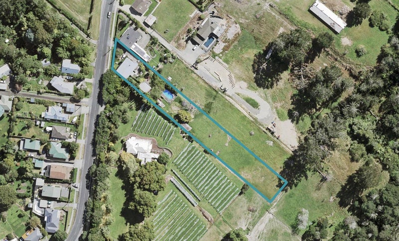 124 Forest Hill Road, Henderson, Auckland - Carousel 1